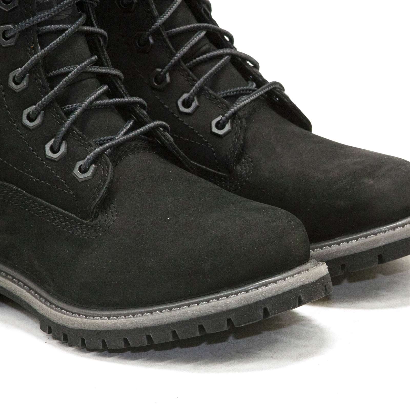 Timberland Women Waterville 6 Inch Waterproof Boots