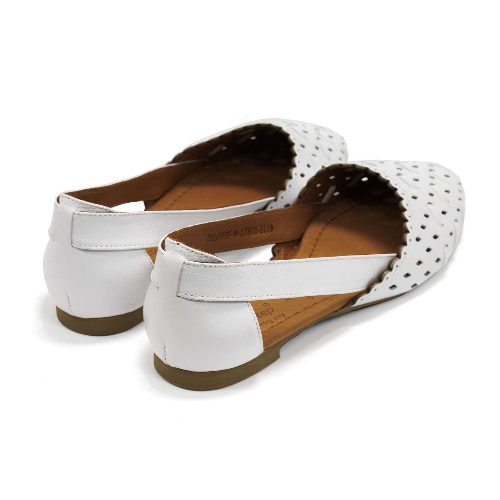 Spring Step Women Delorse Pointed Toe Slip On Flats