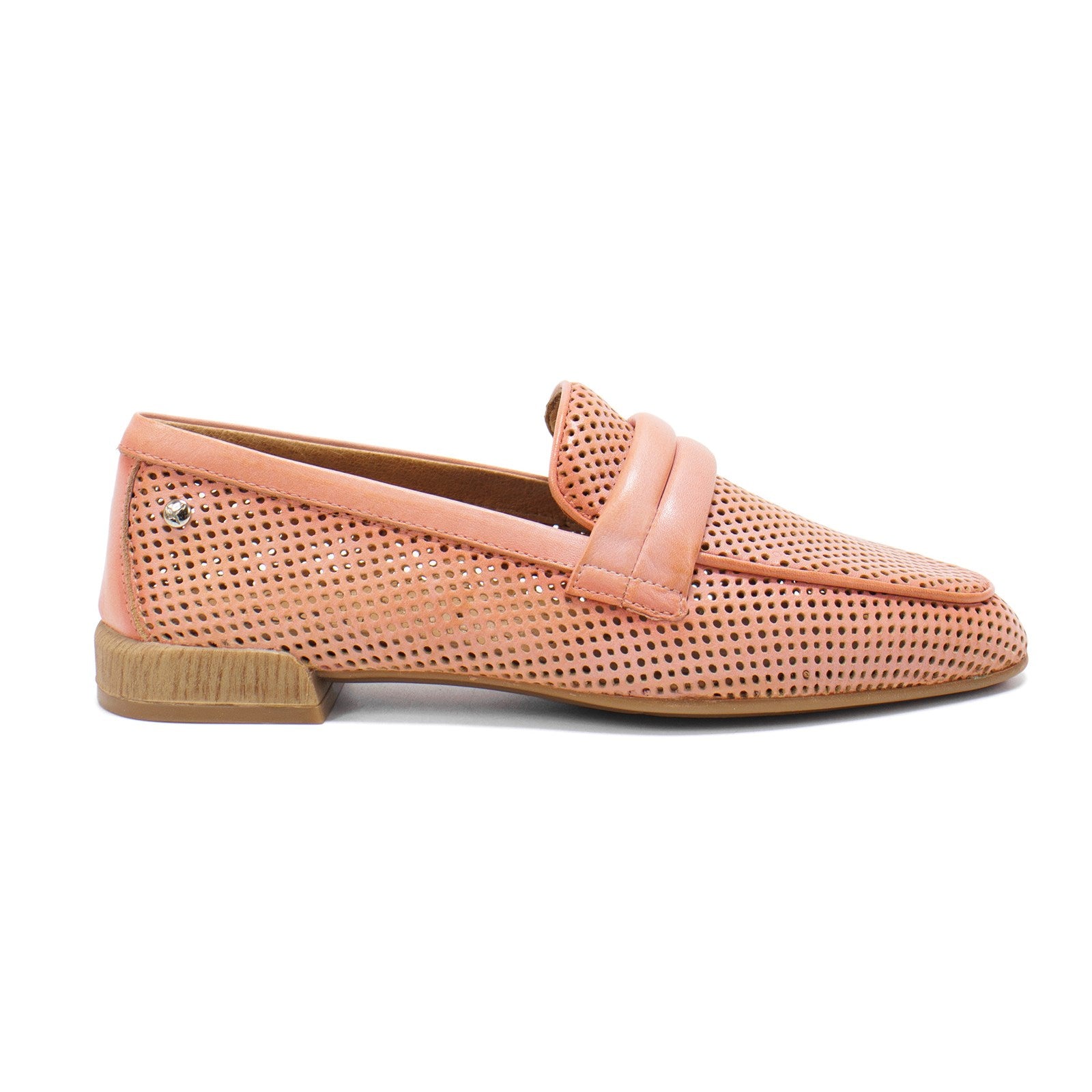 Pikolinos Women Almeria Leather Loafer
