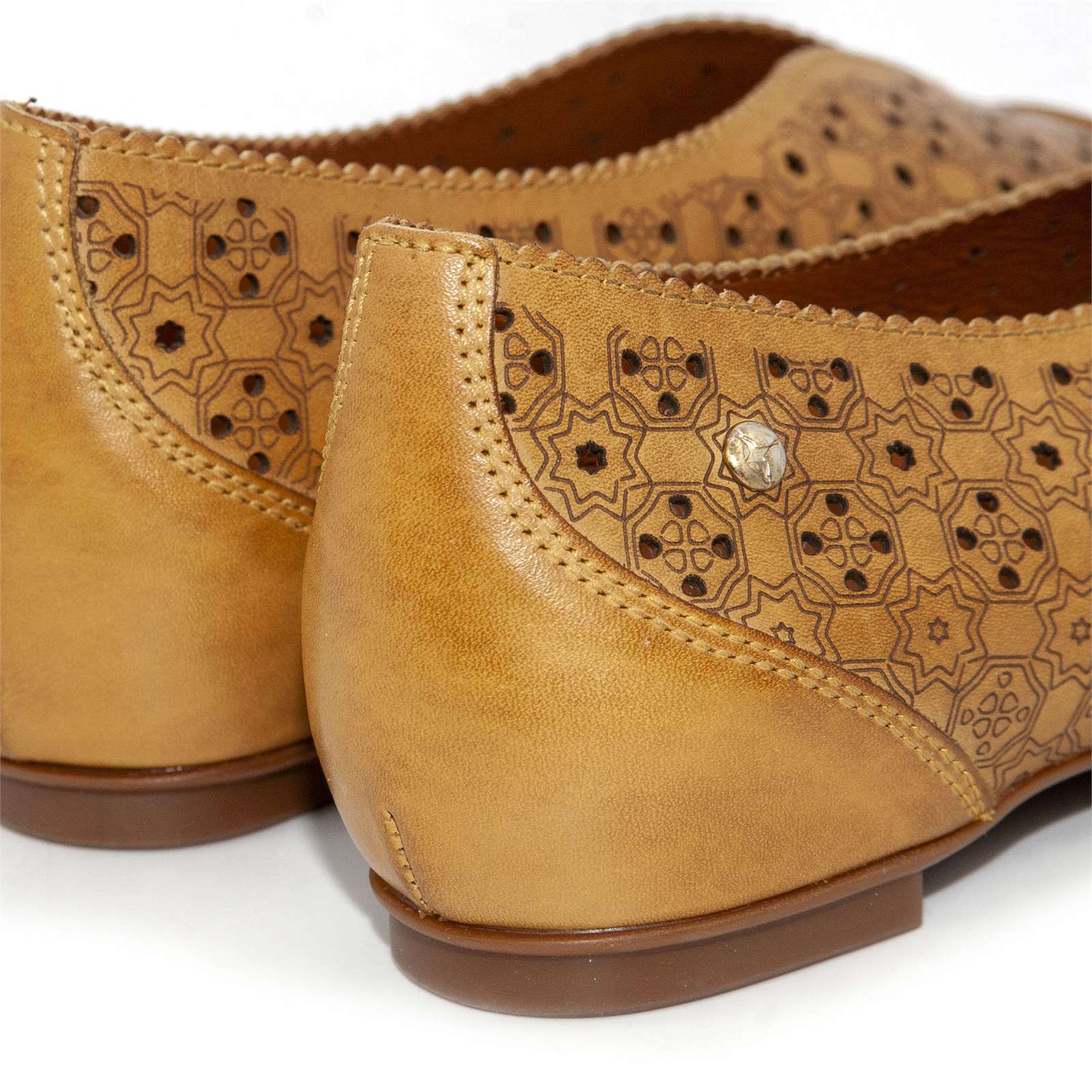 Pikolinos Women La Marina Shoes