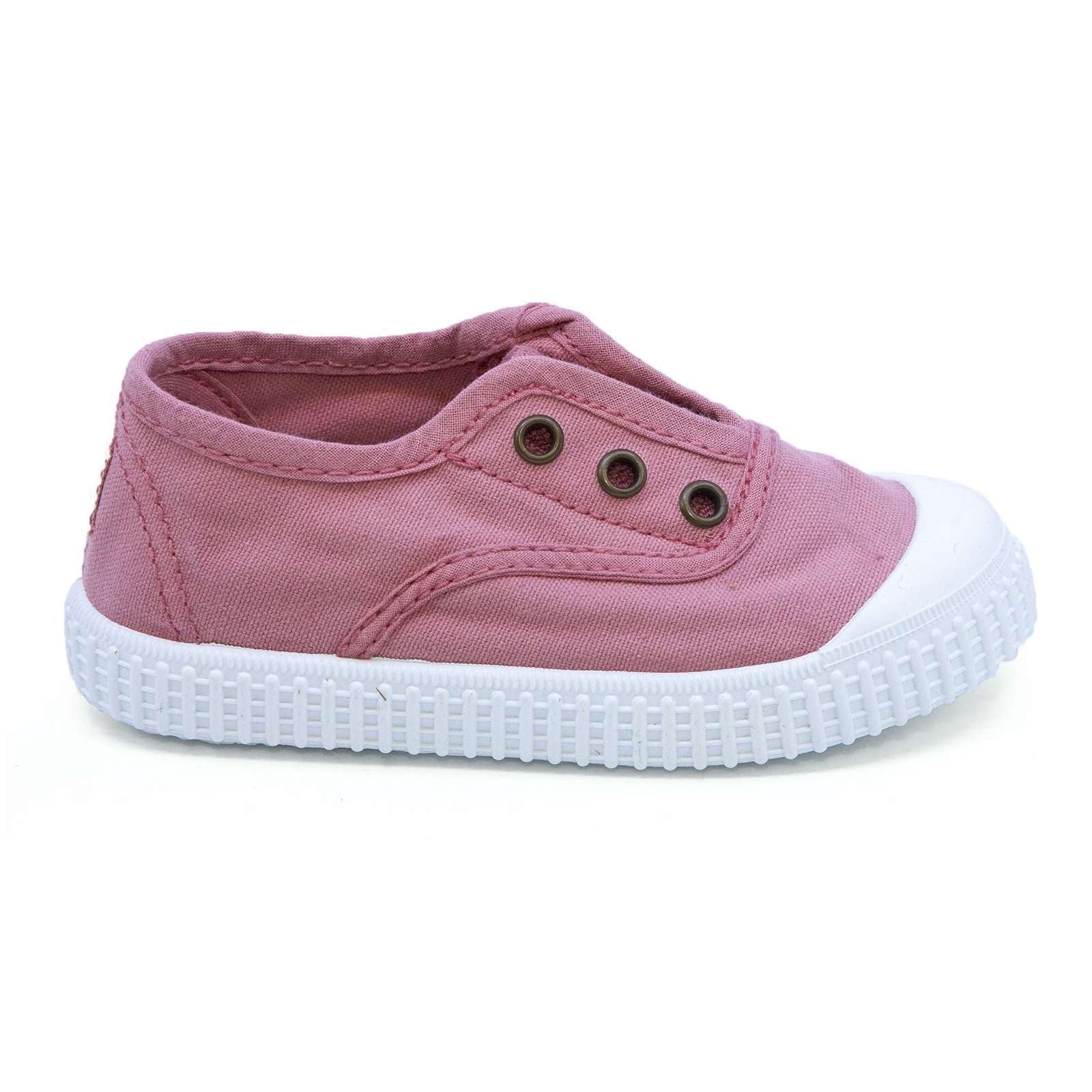 Victoria Girl 1915 Inglesa Slip-On Canvas Shoes