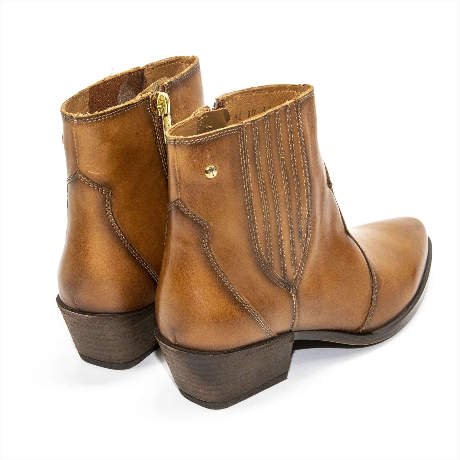 Pikolinos Women Vergel Booties