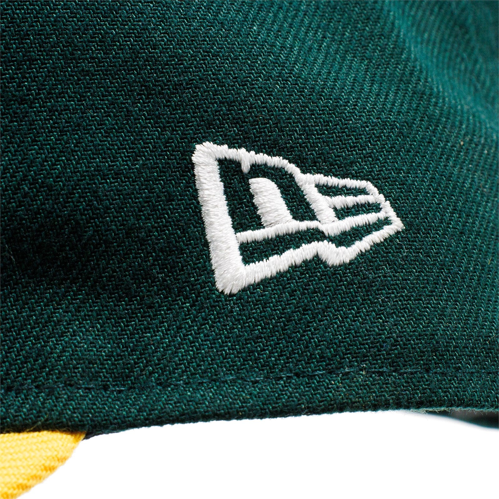 New Era Men Oakland Athletics Authentic Collection 59Fifty Fitted Hat