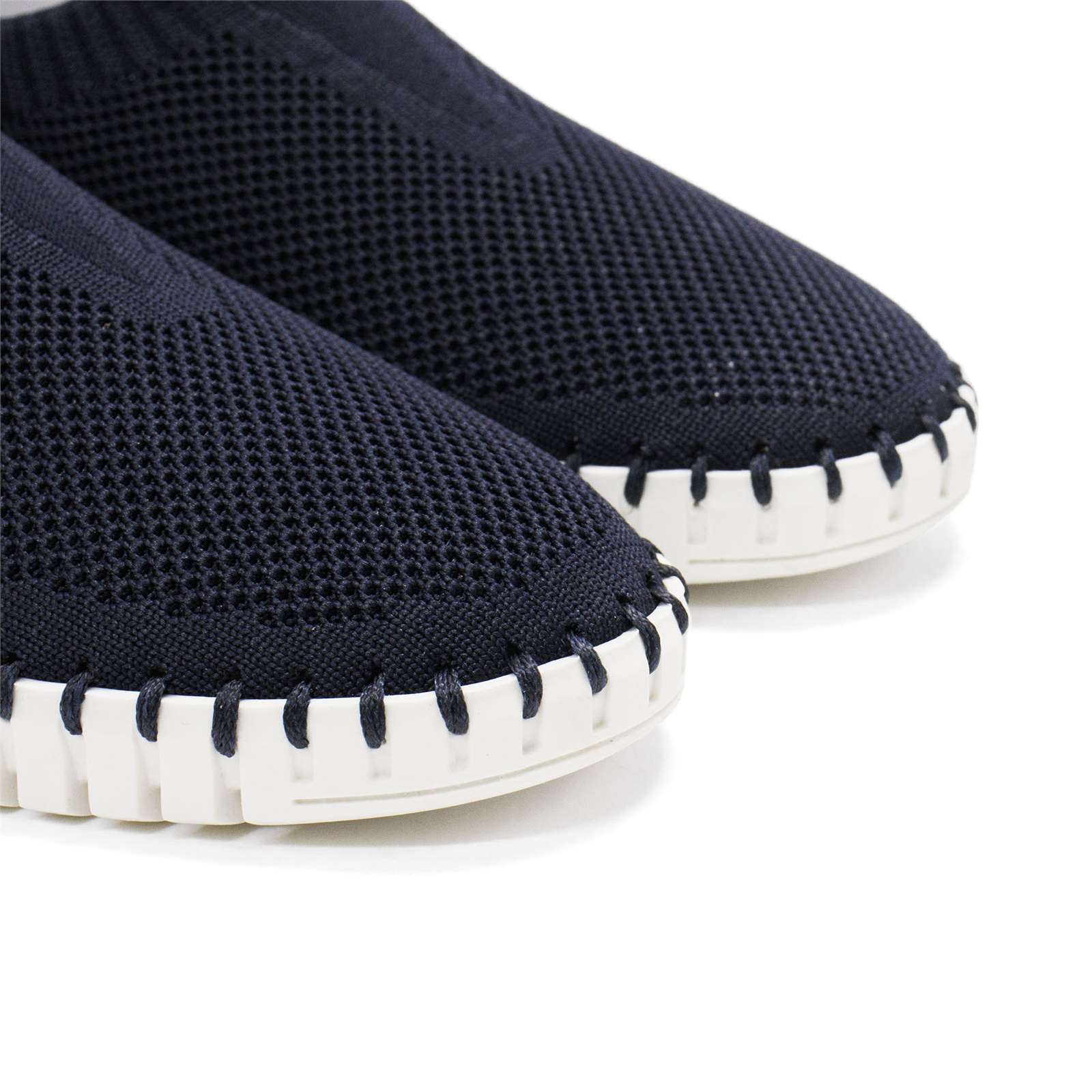 Eric Michael Women Lucy Slip-On Stretchable Flats