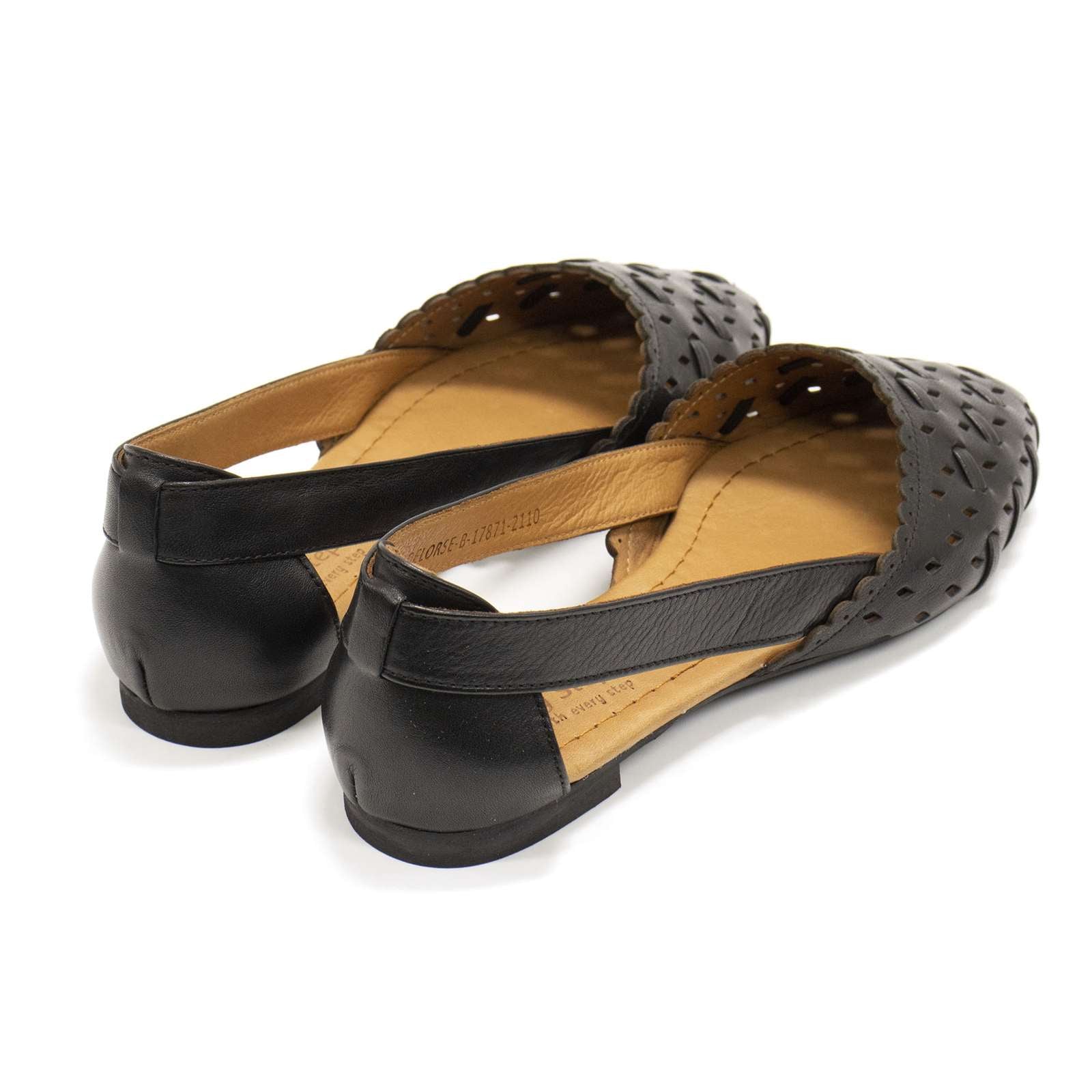 Spring Step Women Delorse Pointed Toe Slip On Flats