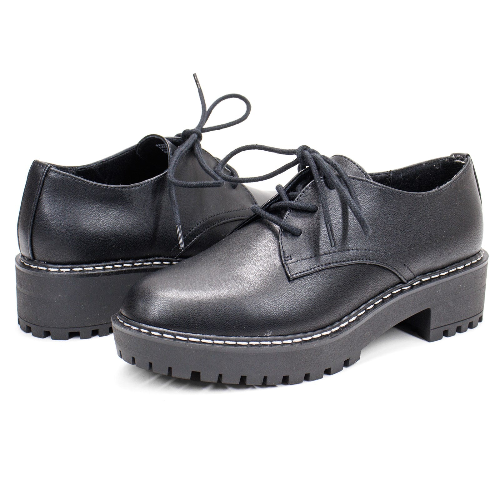 Wild Pair Women Rainee Faux Leather Lace-Up Oxfords