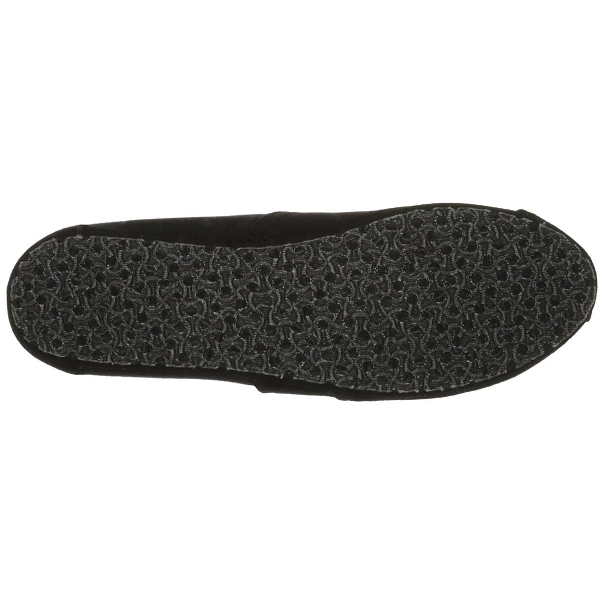 Toms Women Classic Canvas Slip On Flats