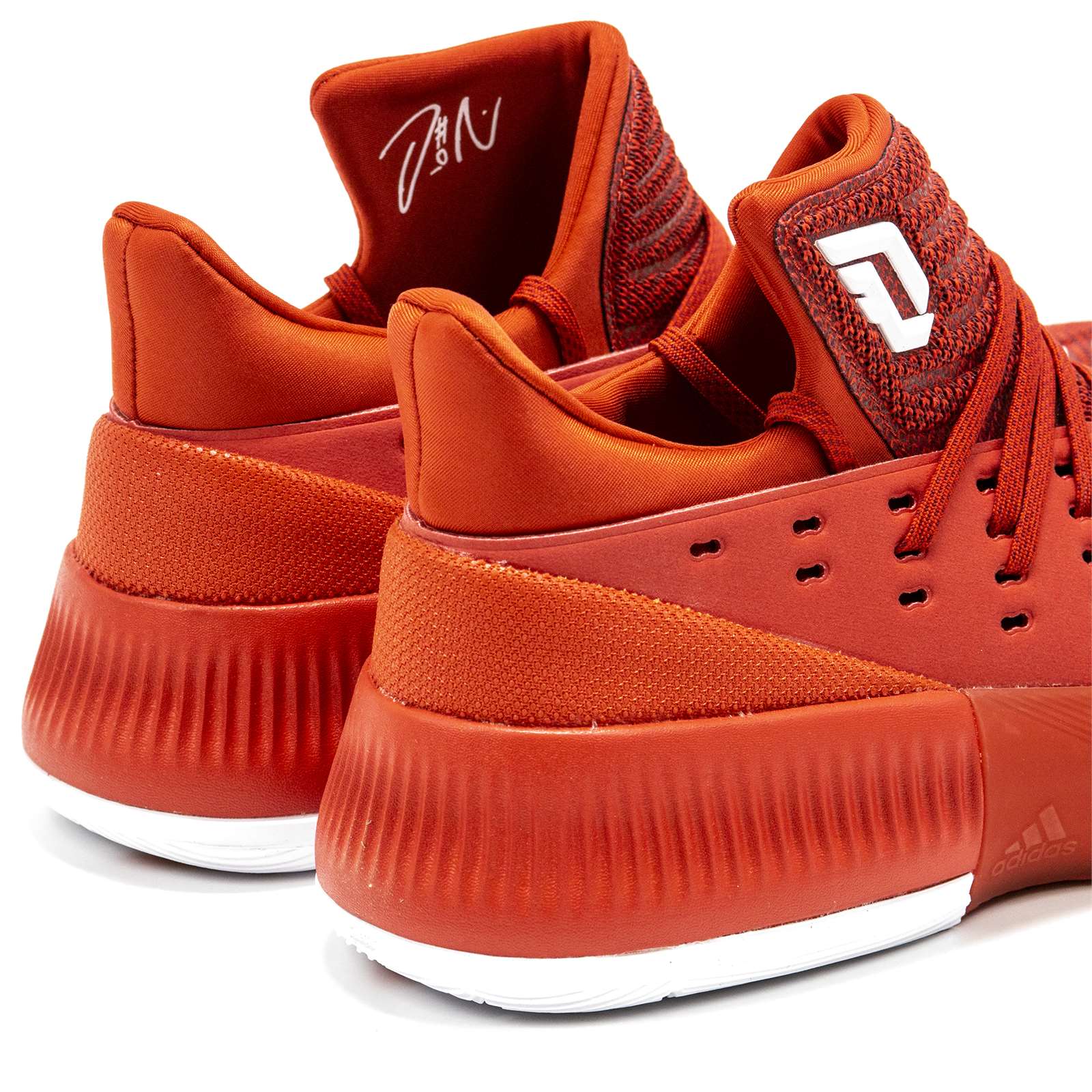 Adidas Men Dame 3 Basketball Shoes