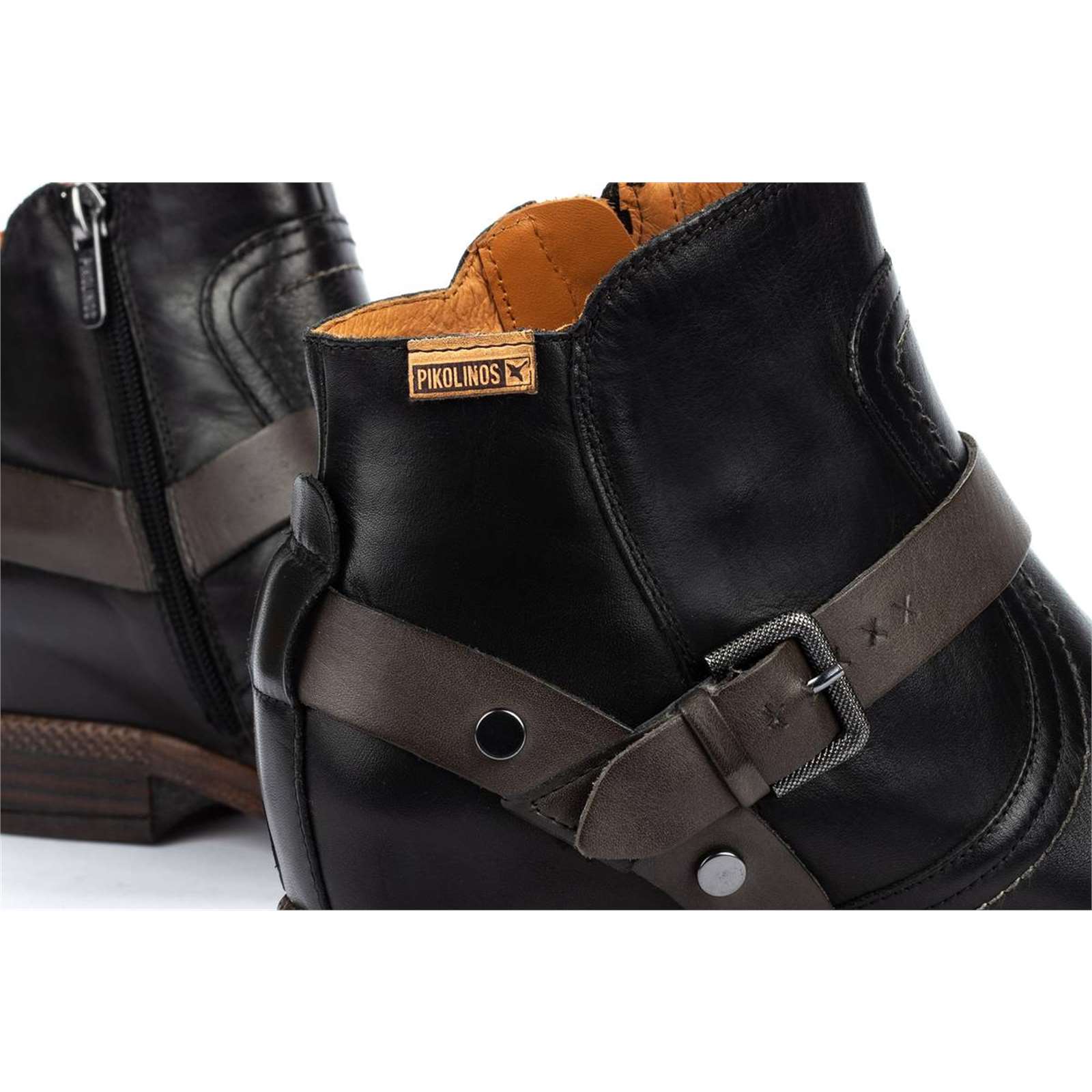 Pikolinos Women Ordino Boots