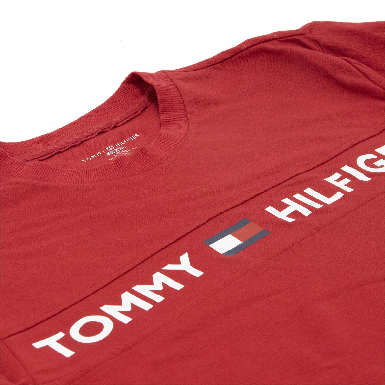 Tommy Hilfiger Men Modern Essentials Long Sleeve T-Shirt