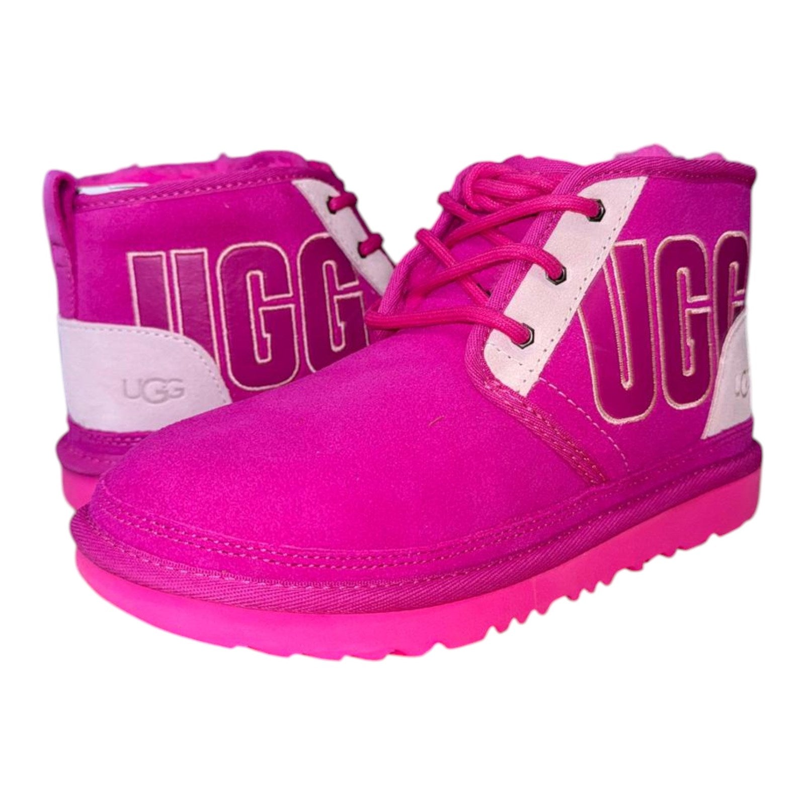 Ugg Girl Neumel Graphic Outline Boot