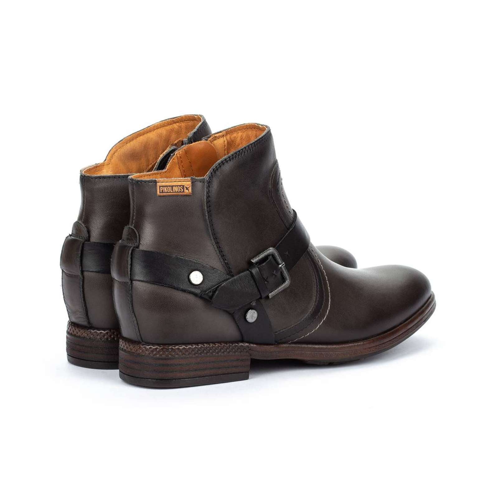 Pikolinos Women Ordino Boots