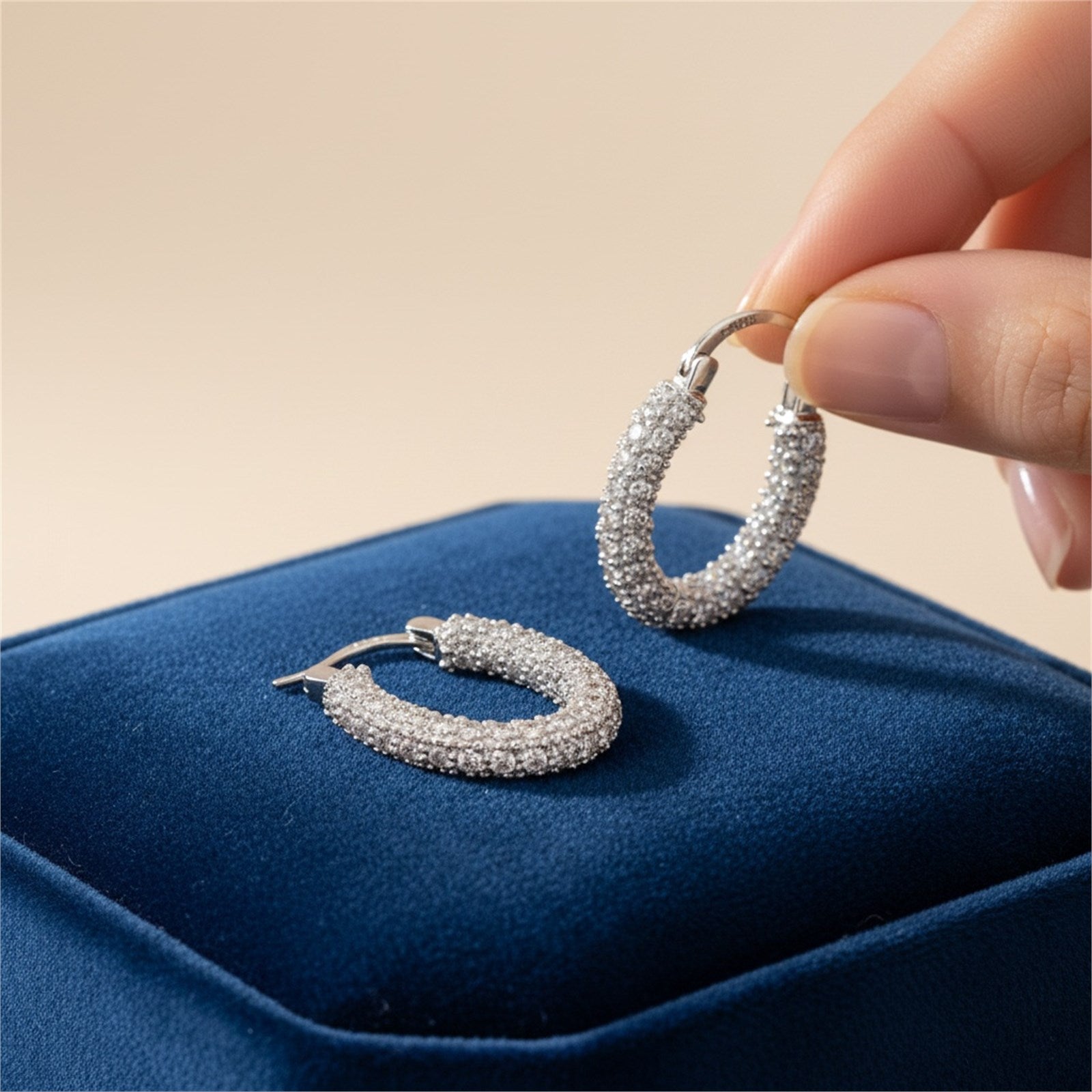 Athra Women Oval Hoop Earring