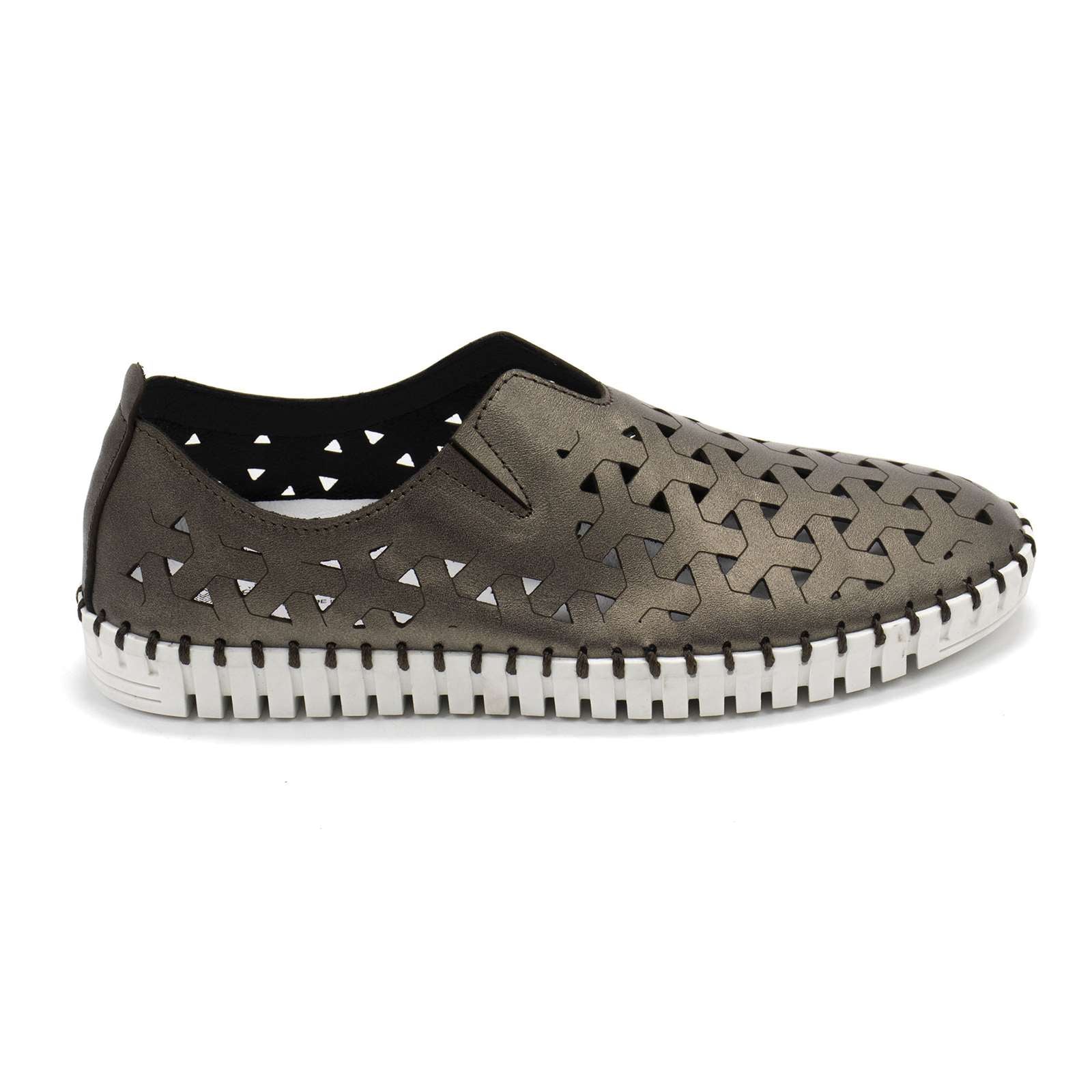 Eric Michael Women Inez Leather Slip-On Flat Comfort Shoes